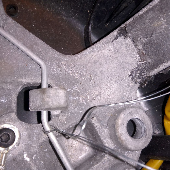 Volant de direction occasion CITROEN C6 Phase 1 12-2005->03-2013 2.2 HDI 170ch 4109HR 3