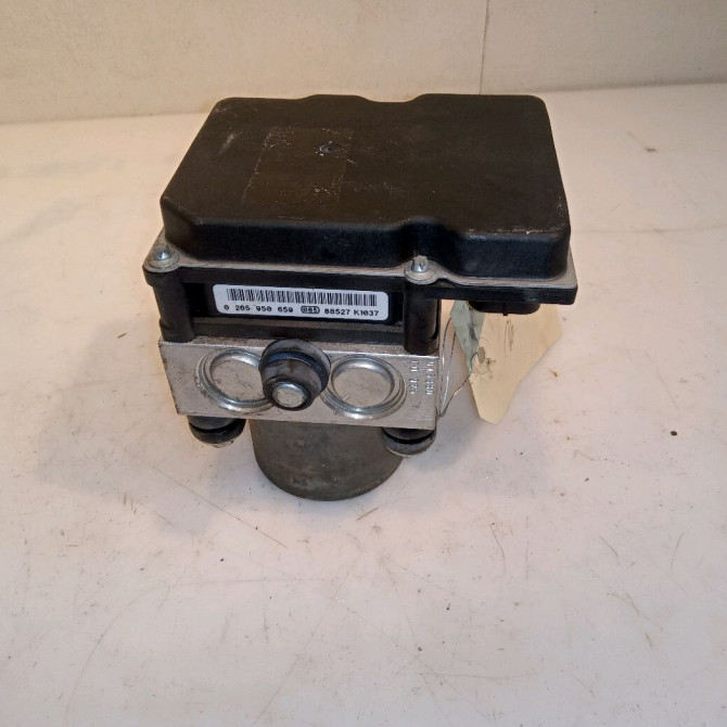 Unité hydraulique ABS occasion CITROEN C6 Phase 1 12-2005->03-2013 2.2 HDI 170ch 4541FC 2