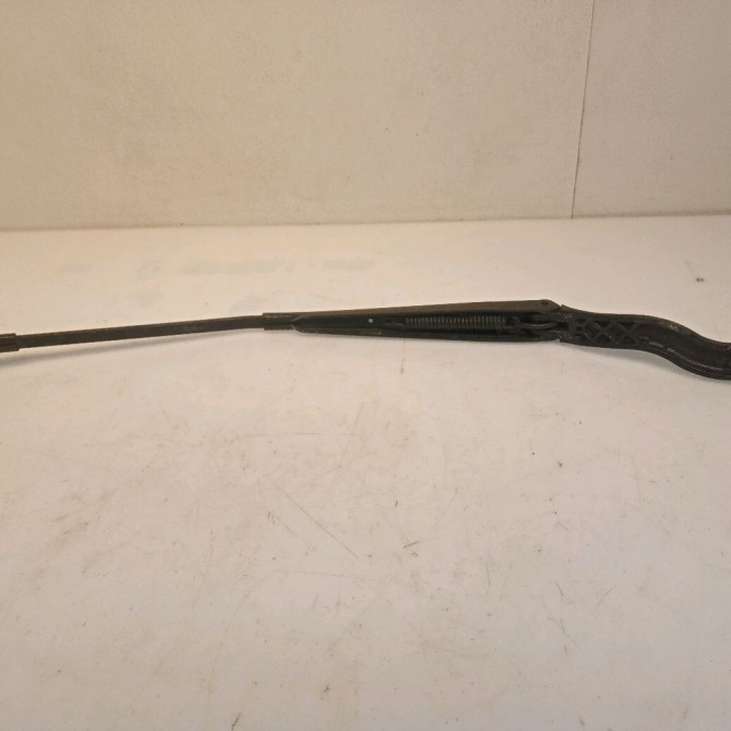 Bras essuie-glace avant droit occasion CITROEN C6 Phase 1 12-2005->03-2013 2.2 HDI 170ch 6429Z0 2