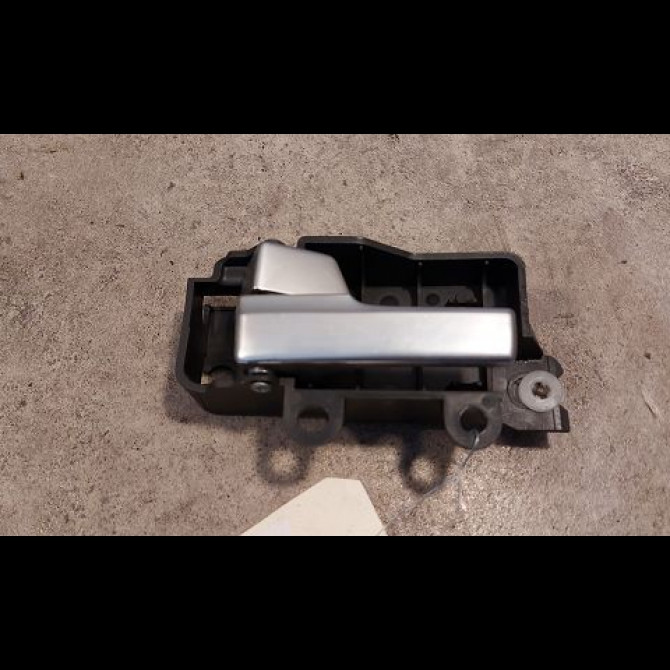 Poignee int porte avg occasion FORD FOCUS II Phase 2 01-2008->12-2010 1.6 TDCI 90ch 1470113 1