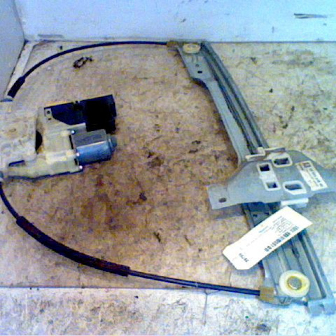 Mecanisme + moteur lève-glace avant droit occasion CITROEN C4 I Phase 1 11-2004->07-2008 1.4i 16v 00009222R1 1