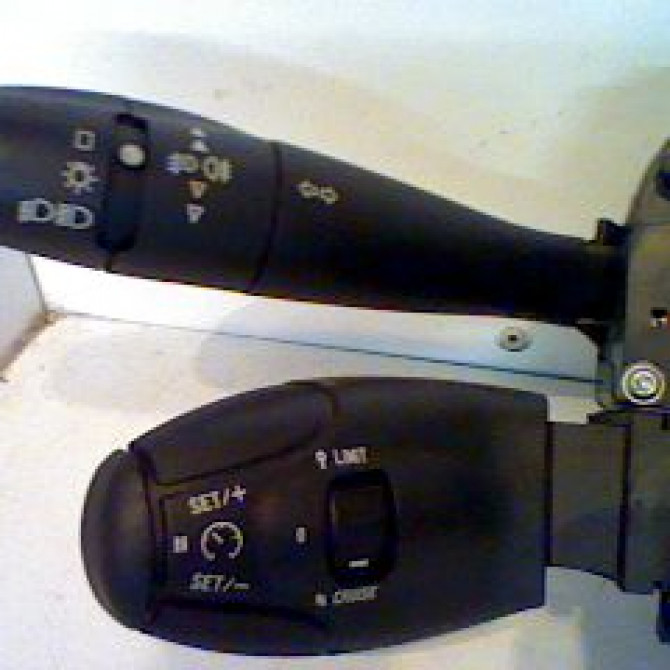 Bloc commodos occasion PEUGEOT 207 Phase 1 04-2006->06-2013 96630724XT 2