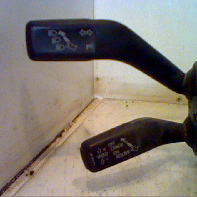 Bloc commodos occasion VOLKSWAGEN PASSAT VI Phase 1 10-2010->... 2.0 TDI 140ch 3C9953513AG9B9 2