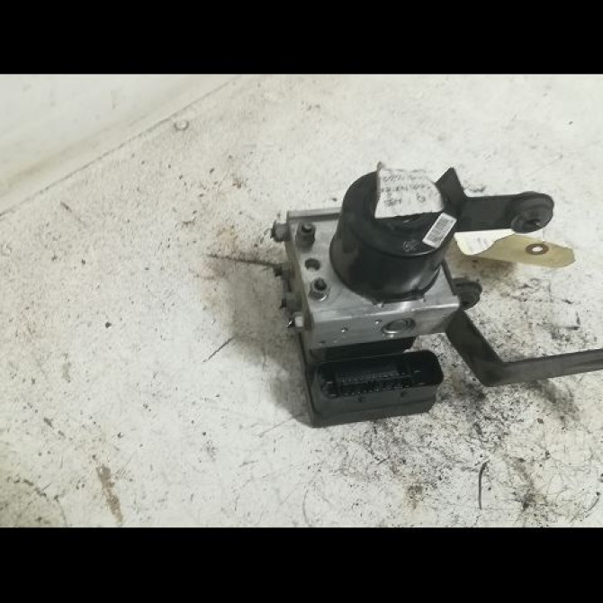 Unité hydraulique ABS occasion FORD FOCUS II Phase 1 09-2004->12-2007 1.8 TDCI 115ch 1418592 1