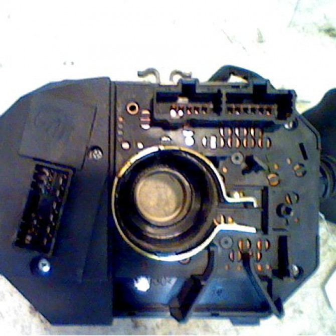 Bloc commodos occasion FIAT PUNTO II Phase 1 10-1999->05-2003 60 735267951 4