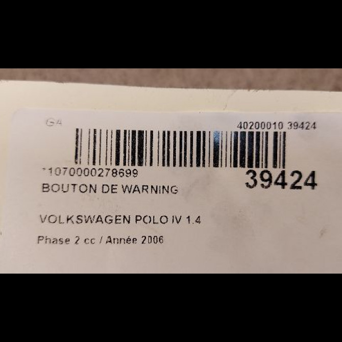 Bouton de warning occasion VOLKSWAGEN POLO IV Phase 2 05-2005->09-2009 1.4 TDI 70ch 6Q0953235A9B9 3