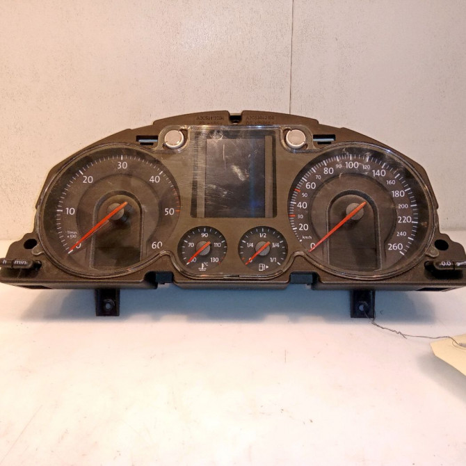 Compteur occasion VOLKSWAGEN PASSAT V Phase 1 03-2005->10-2010 2.0 TDI 140ch 3C0920870QXZ02 1