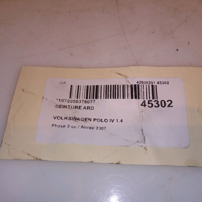 Ceinture arrière droite occasion VOLKSWAGEN POLO IV Phase 2 05-2005->09-2009 1.4 TDI 70ch 6Q0857806ARAA 3