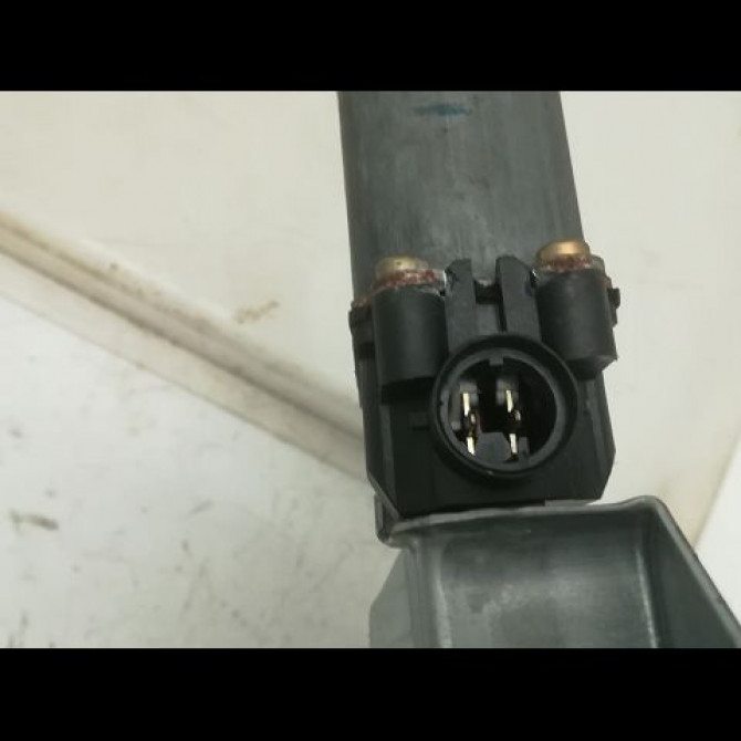 Mecanisme + moteur lève-glace avant droit occasion RENAULT KANGOO I Phase 1 09-1997->06-2003 1.5 DCI 70ch 8200188551 4