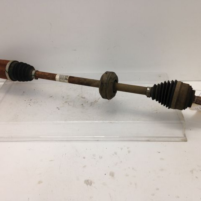 Transmission avant droite occasion DACIA SANDERO I Phase 1 06-2008->10-2012 1.2 16v 75ch 8201045819 1