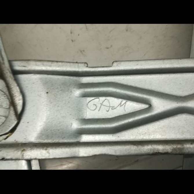 Mecanisme + moteur lève-glace avant droit occasion RENAULT KANGOO I Phase 1 09-1997->06-2003 1.9 D 8200188551 4