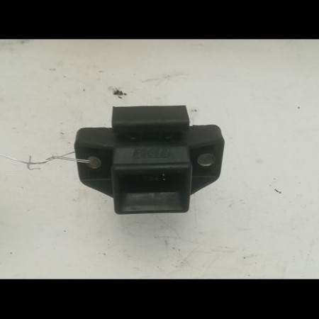 Serrure hayon occasion RENAULT TWINGO I Phase 3 08-2000->06-2007 1.2i 8v 60ch 7701367942