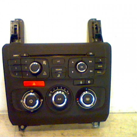 Commande de chauffage occasion CITROEN C4 II Phase 2 11-2014->... 00006452V9