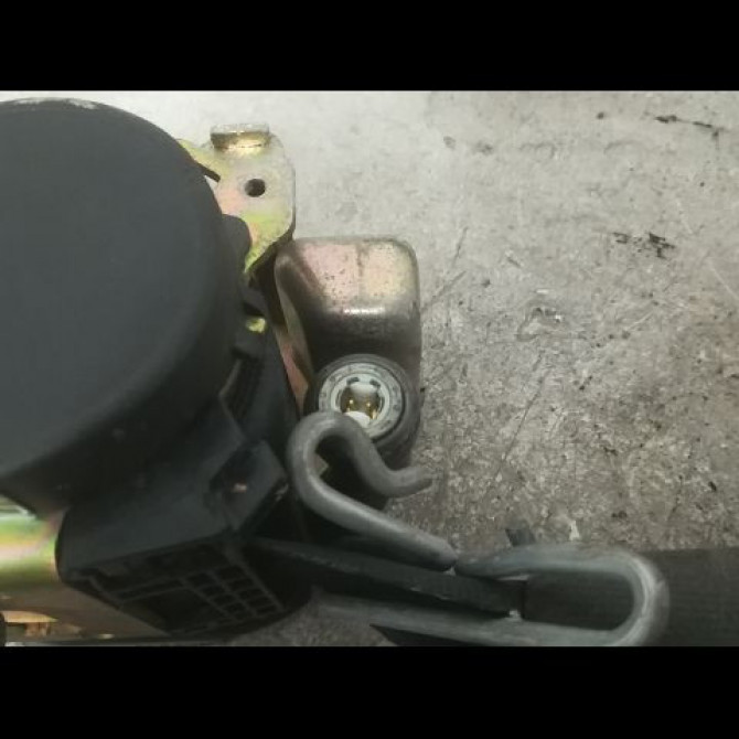 Ceinture avant droite occasion CITROEN C4 I Phase 1 11-2004->07-2008 00008974T5 4