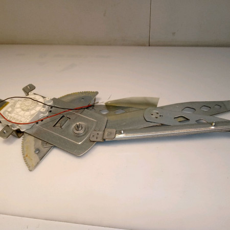 Mecanisme + moteur lève-glace avant droit occasion RENAULT KANGOO I Phase 2 03-2003->06-2010 1.6i 16v 95ch 8200188551