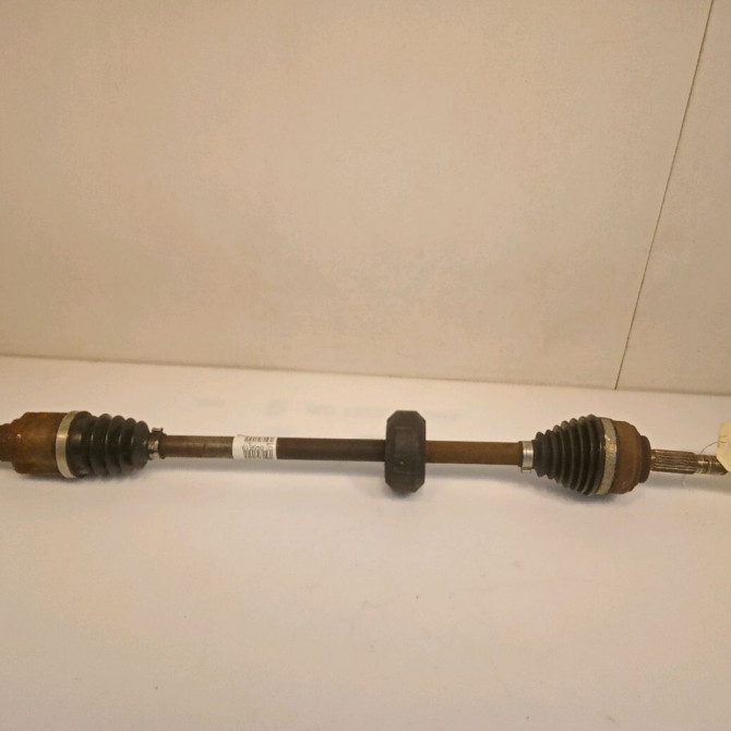 Transmission avant droite occasion DACIA SANDERO I Phase 1 06-2008->10-2012 1.2i 75ch 8201045819 1