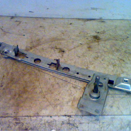 Mecanisme leve-glace arrière gauche occasion RENAULT MEGANE II Phase 1 09-2003->12-2005 8200028074