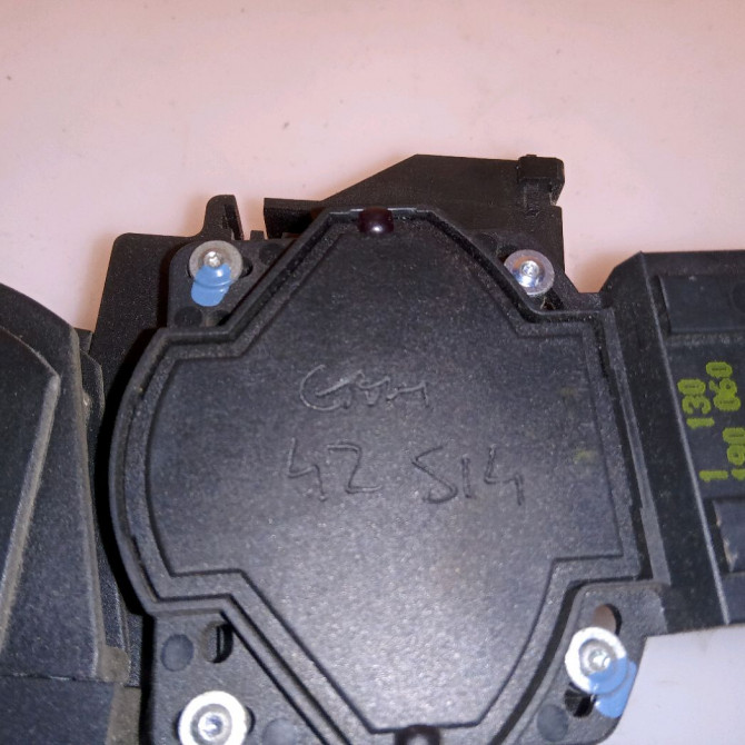 Potentiometre accelerateur occasion VOLKSWAGEN GOLF IV GOLF IV Phase 1 1998-01-01->2005-06-30 1.9 TDI 90ch 3