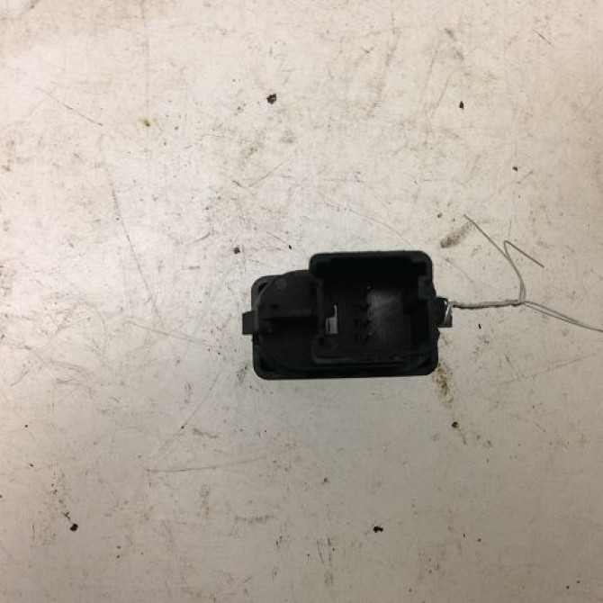 Commande lève-glace porte avant droite occasion FORD CMAX I Phase 2 03-2007->09-2010 1.8 TDCI 8v 115ch 1223143 2