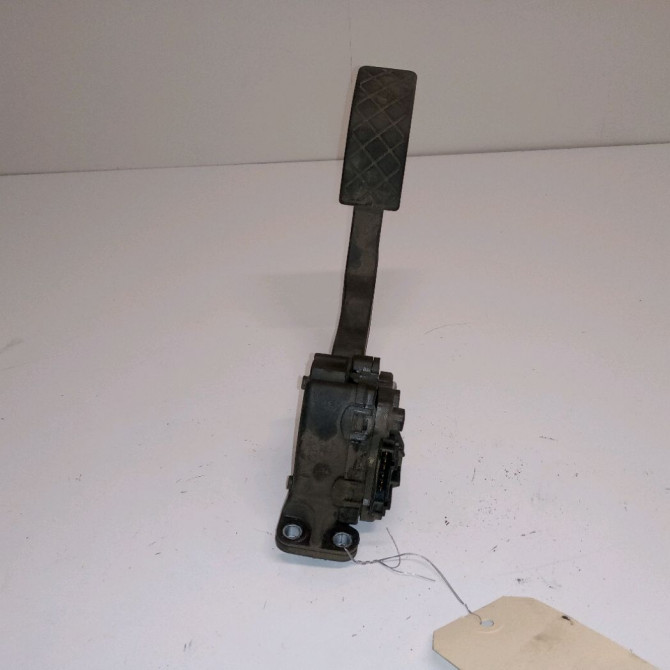 Potentiometre accelerateur occasion VOLKSWAGEN POLO V POLO V Phase 1 2009-09-01->2014-05-31 1.6 TDI 75ch 2