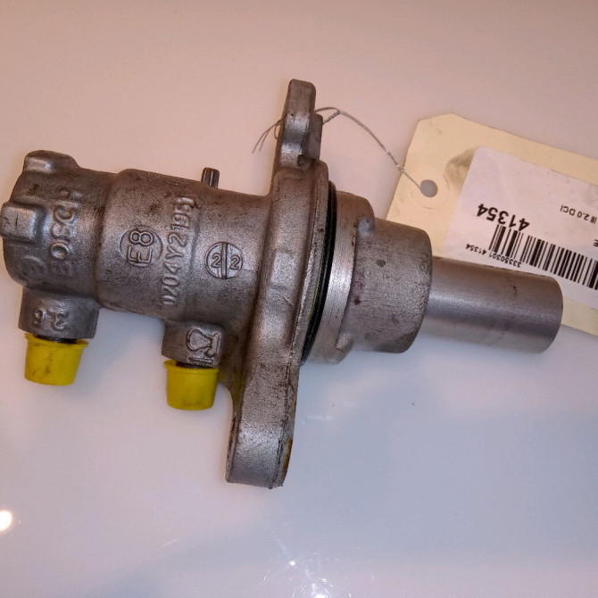 Maitre cylindre occasion RENAULT LAGUNA III Phase 1 10-2007->10-2010 2.0 DCI 150ch 460110001R 2