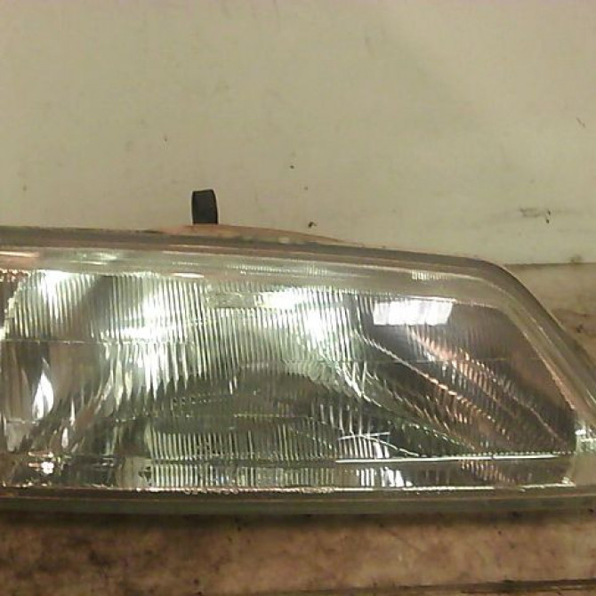 Phare droit occasion PEUGEOT 106 Phase 1 09-1991->04-1996 6205C7 1