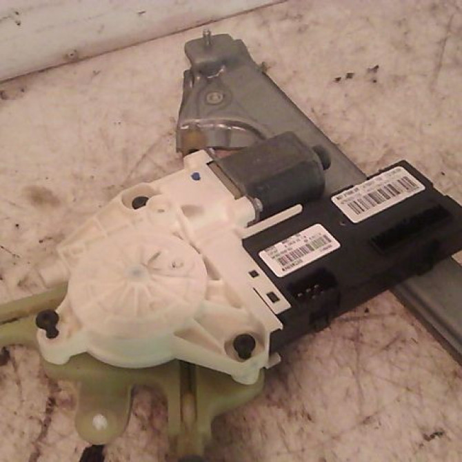 Mecanisme+moteur leve-glace avg occasion RENAULT LAGUNA III Phase 1 10-2007->10-2010 807010002R 2