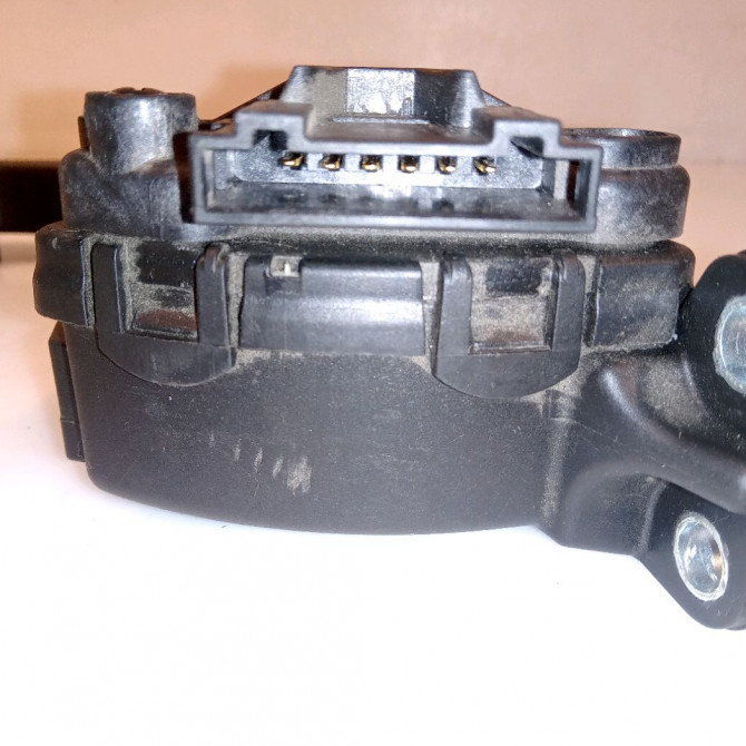 Potentiometre accelerateur occasion VOLKSWAGEN POLO V POLO V Phase 1 2009-09-01->2014-05-31 1.2 60ch 3