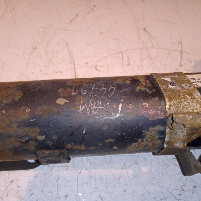 Amortisseur avant droit occasion SEAT IBIZA III Phase 1 03-2002->03-2006 1.9 SDI 6Q0413031BR 4