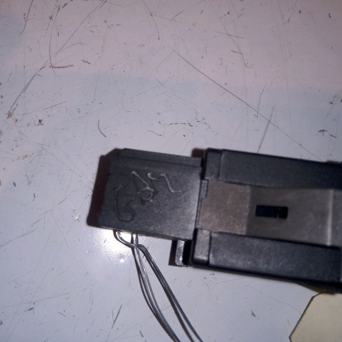 Bouton de warning occasion SEAT IBIZA III Phase 2 03-2006->06-2009 1.4 TDI 80ch 6L1953235A300 3