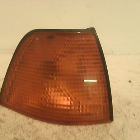 Clignotant droit occasion B.M.W. SERIE 3 III Phase 1 01-1991->04-1998 82199403096