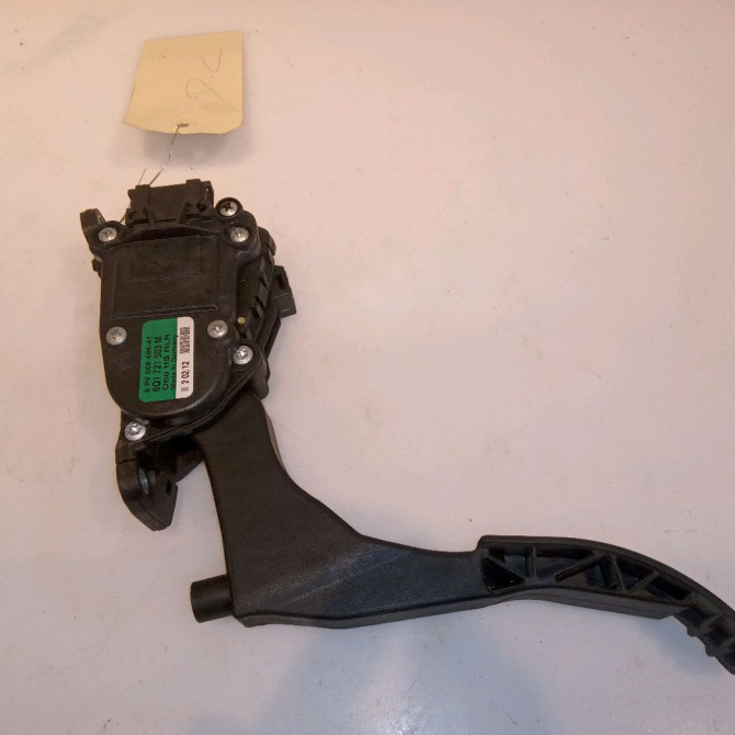 Potentiometre accelerateur occasion VOLKSWAGEN POLO V POLO V Phase 1 2009-09-01->2014-05-31 1.2 TDI 75ch 2