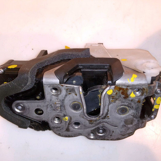 Serrure porte avg occasion OPEL ZAFIRA III Phase 1 11-2011->... 13579522 1