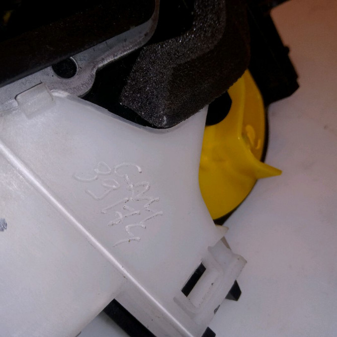 Serrure porte avg occasion OPEL ZAFIRA III Phase 1 11-2011->... 13579522 4