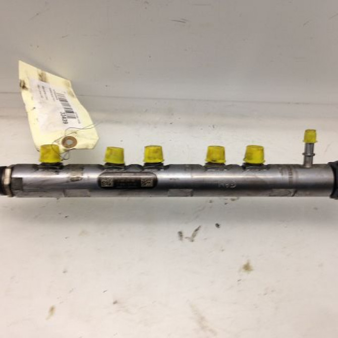 Rampe injection occasion B.M.W. SERIE 3 III Phase 1 01-1991->04-1998 318 TDS 13537809127 1