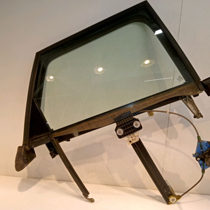 Mecanisme leve-glace arrière droit occasion AUDI A4 II 1