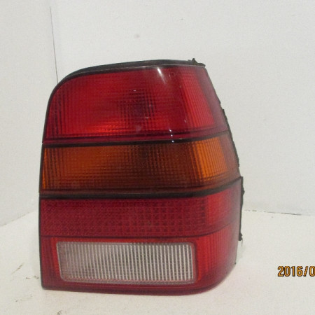 Feu arrière droit occasion VOLKSWAGEN POLO II Phase 1 11-1981->10-1990
