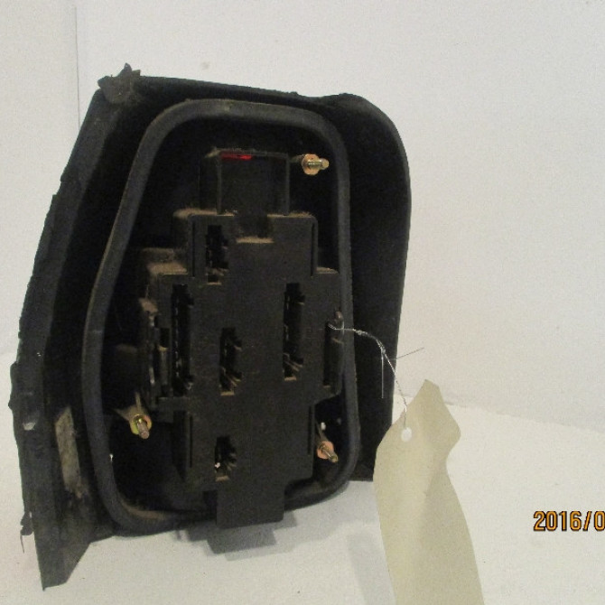 Feu arrière droit occasion VOLKSWAGEN POLO II Phase 1 11-1981->10-1990 2