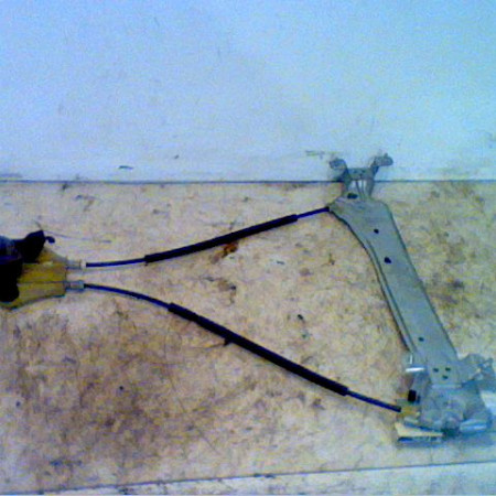 Mecanisme leve-glace arrière droit occasion RENAULT MEGANE III Phase 2 01-2012->06-2014 1.5 DCI 90ch 827200003R