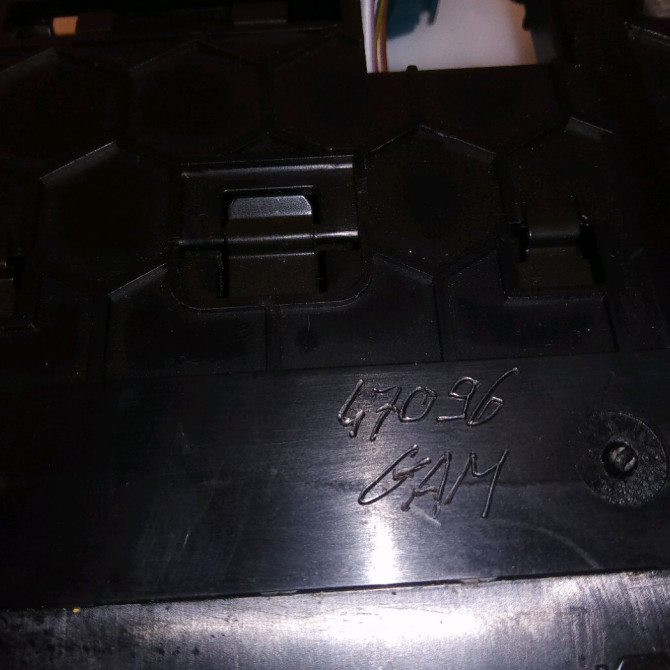 Cendrier occasion MERCEDES CLASSE ML II phase 1 03-2005->09-2008 5