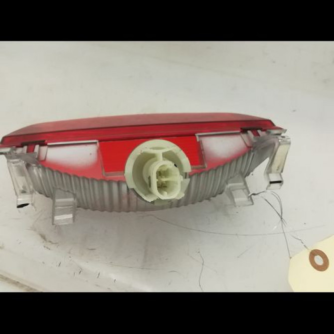 Feux stop supplementaire occasion NISSAN MICRA III Phase 2 11-2005->11-2007 1.2i 80ch 26590AX000 2