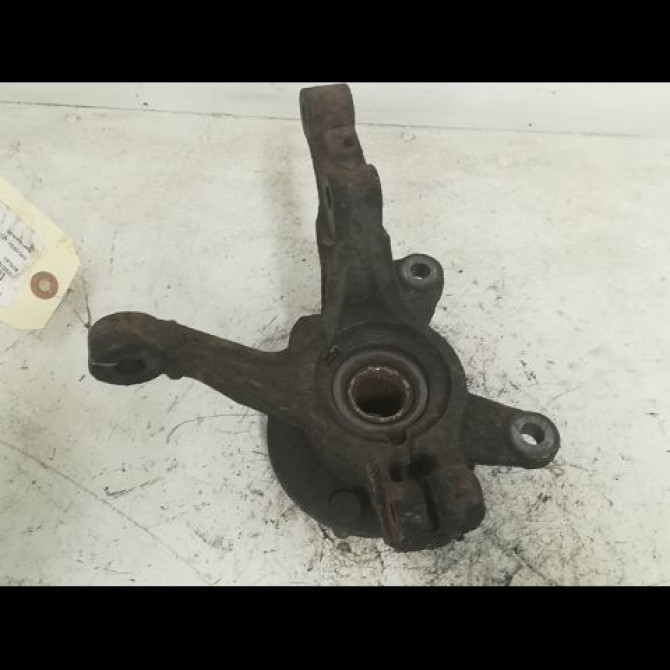 Moyeu avg occasion FORD FIESTA VI Phase 1 10-2008->11-2012 1.4 TDCI 68ch 1582282 2