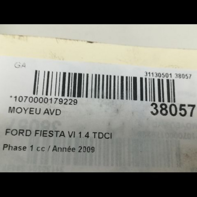 Moyeu avd occasion FORD FIESTA VI Phase 1 10-2008->11-2012 1.4 TDCI 68ch 1582282 3