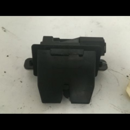 Serrure hayon occasion FORD FIESTA VI Phase 1 10-2008->11-2012 1.4 TDCI 68ch 1761865