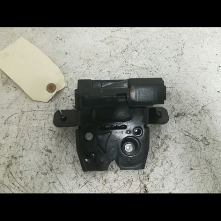 Serrure hayon occasion FORD FIESTA VI Phase 1 10-2008->11-2012 1.4 TDCI 68ch 1761865