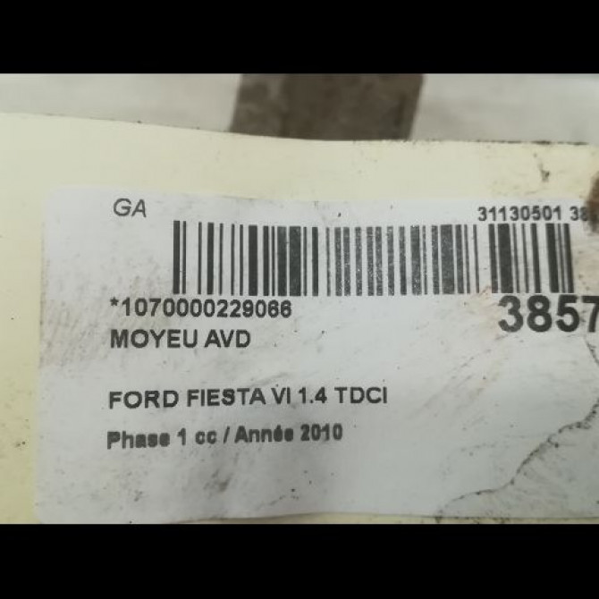 Moyeu avd occasion FORD FIESTA VI Phase 1 10-2008->11-2012 1.4 TDCI 68ch 1582282 3
