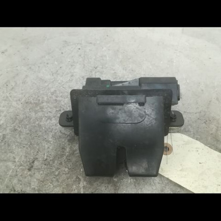 Serrure hayon occasion FORD FIESTA VI Phase 1 10-2008->11-2012 1.4 TDCI 68ch 1761865