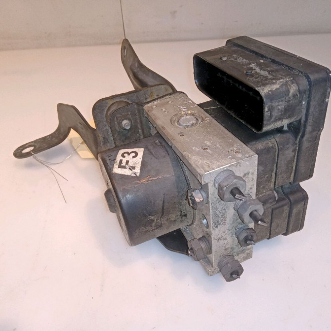 Unité hydraulique ABS occasion FORD FIESTA VI Phase 1 10-2008->11-2012 1.4 TDCI 70ch 1550294 2