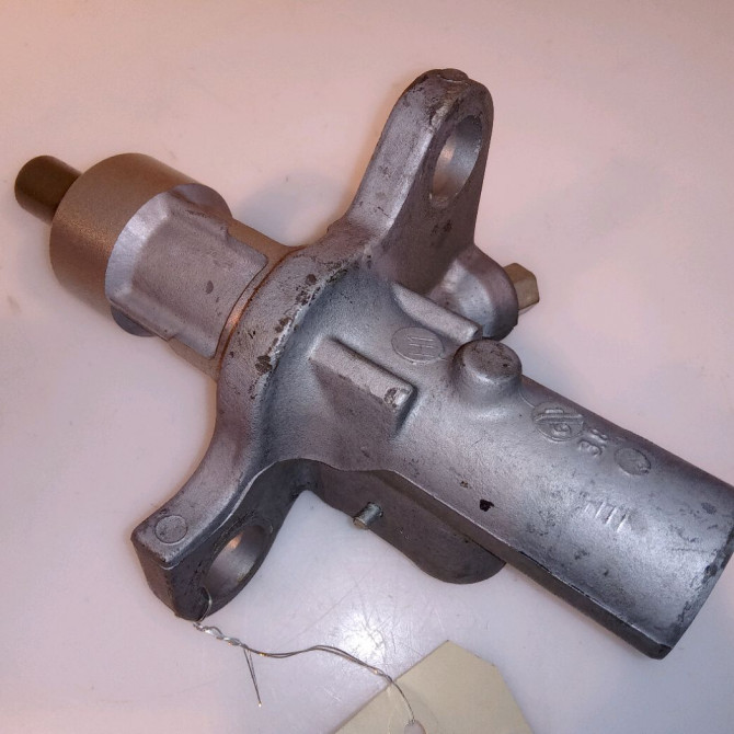 Maitre cylindre occasion OPEL ASTRA IV Phase 1 01-2010->06-2012 84102409 3