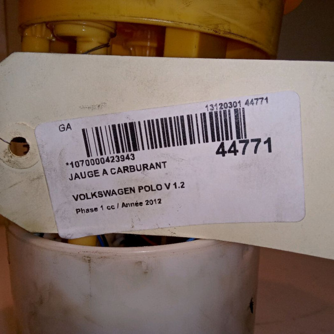 Jauge a carburant occasion VOLKSWAGEN POLO V POLO V Phase 1 2009-09-01->2014-05-31 1.2 TDI 75ch 6R0919673B 4